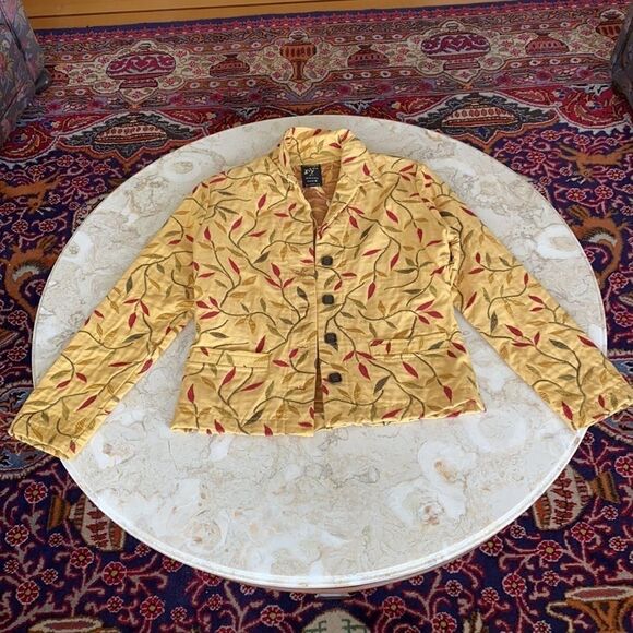 Itzyu Natural Clothing Cotton Floral Embroidered Jacket Made in BC - Picture 7 of 12